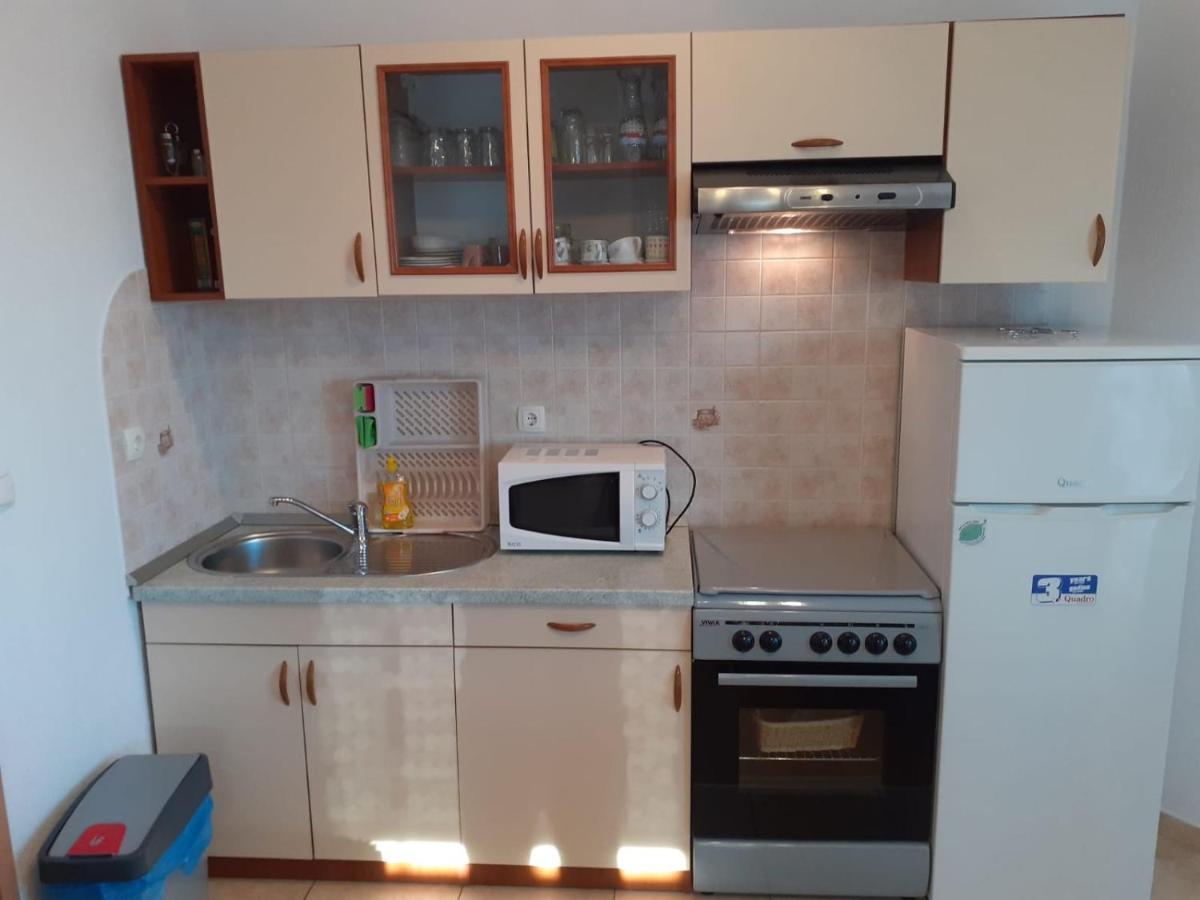 Apartments With A Parking Space Vodice - 13973 Exterior foto