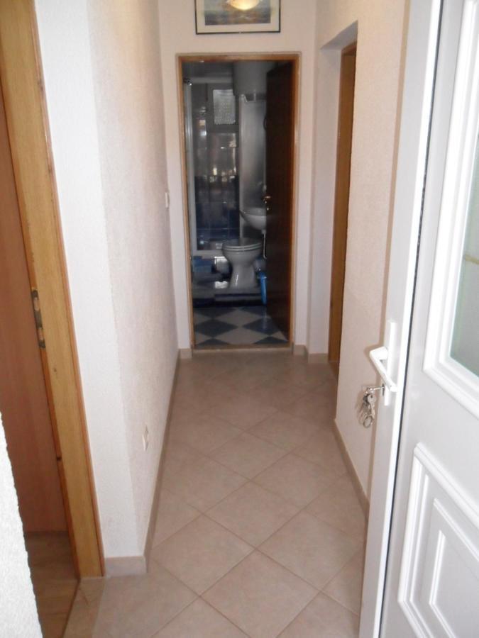 Apartments With A Parking Space Vodice - 13973 Exterior foto